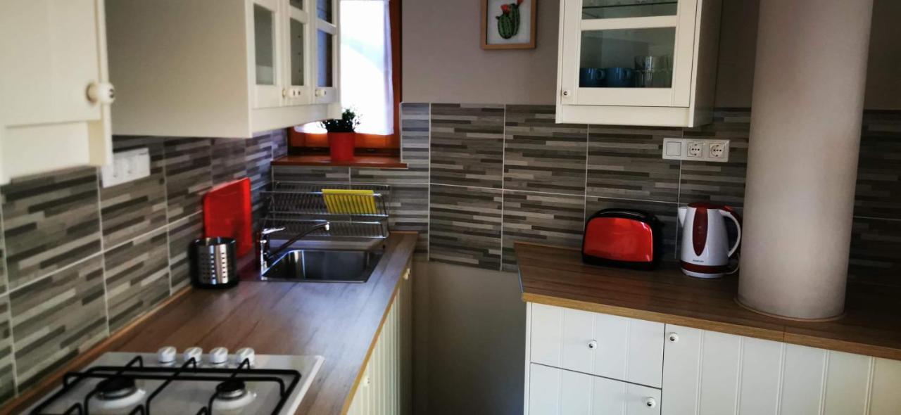 Pannonia Apartman Естерґом Екстер'єр фото