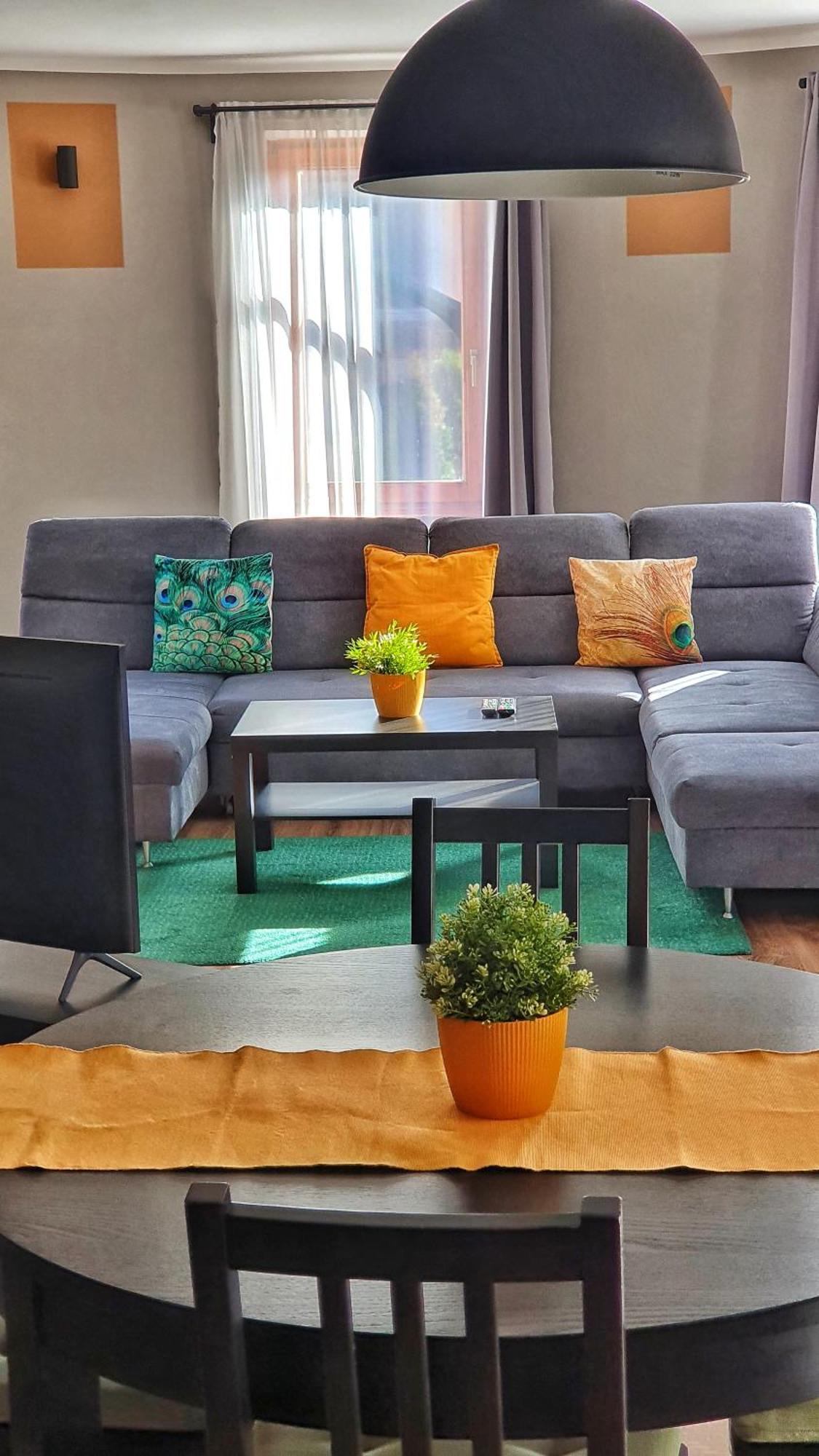 Pannonia Apartman Естерґом Екстер'єр фото