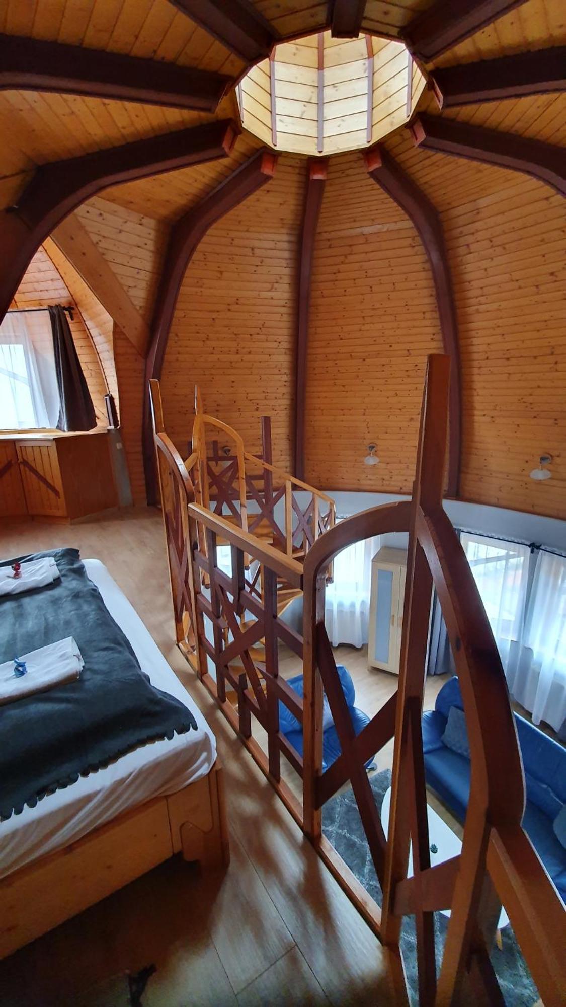 Pannonia Apartman Естерґом Номер фото
